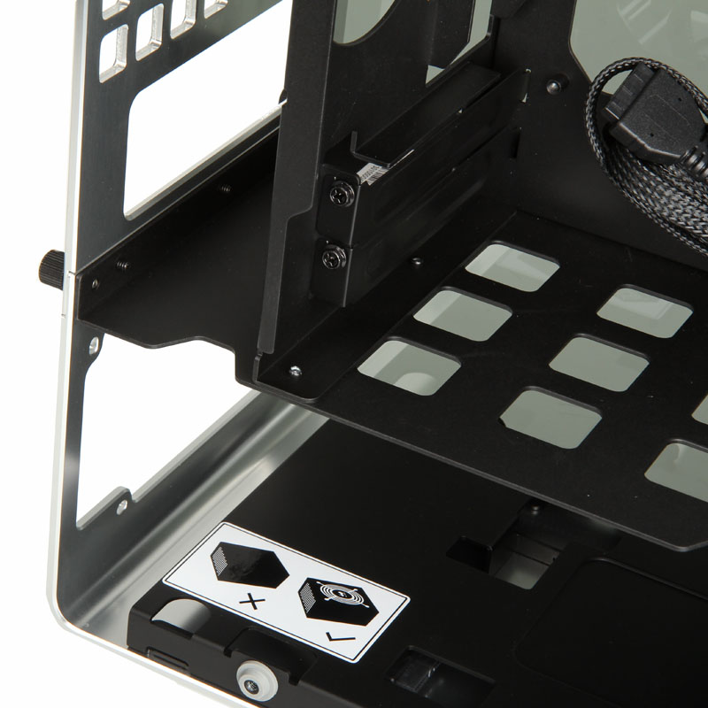 In Win 901 Design Mini-ITX Tower - silber 8