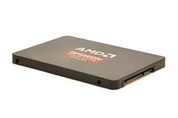DSC 0040-amd-radeon-r7-ssd