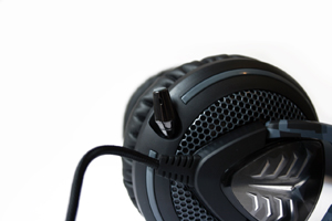 Asus-Echelon-Headset-10thumb