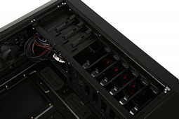 Antec-Nineteen-Hundred-21-k