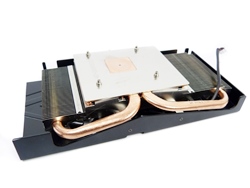 Club-3D-R9-270X-7