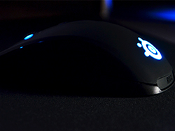 SteelSeries-Rival-01