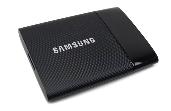 Samsung Portable SSD T1 opener