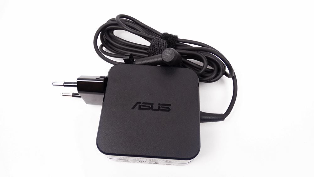 Asus RT AC88U 01