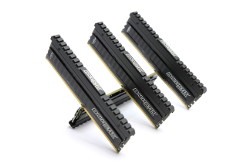 Crucial Ballisitx Elite DDR4 3t