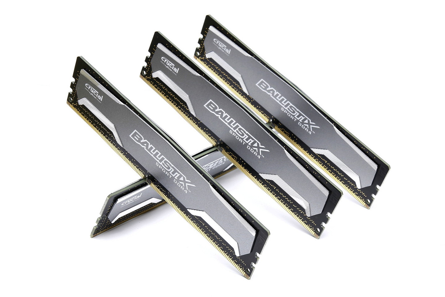 Crucial Ballistix Sport 16GB DDR4 opener