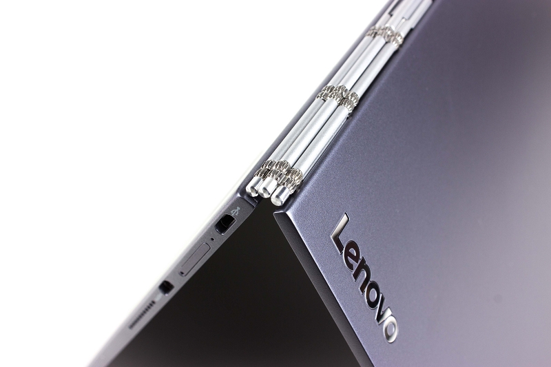 Lenovo Yogabook 8