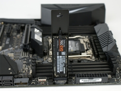 ASUS ROG Strix X299 XE Gaming 15