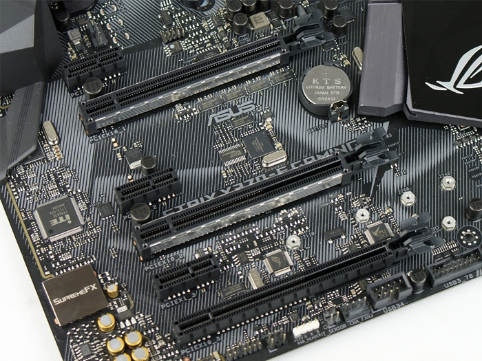 ASUS ROG Strix X370 F Gaming 7