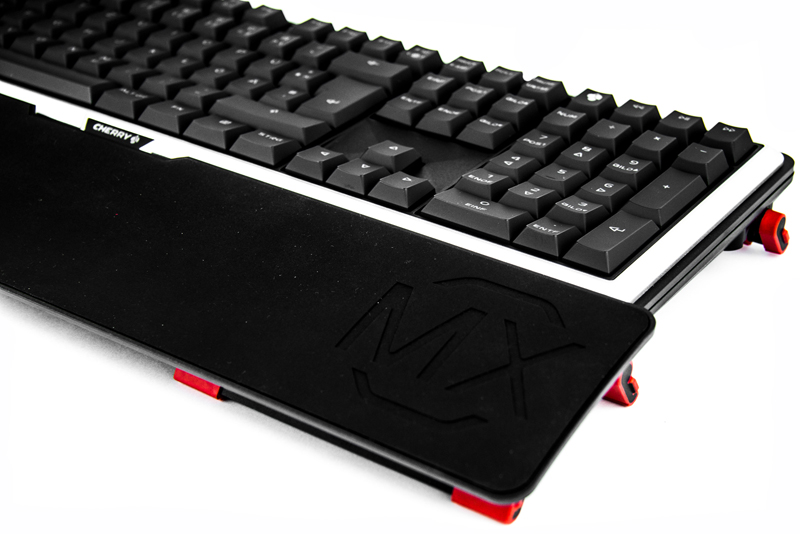 Cherry MX Board 5.0 28