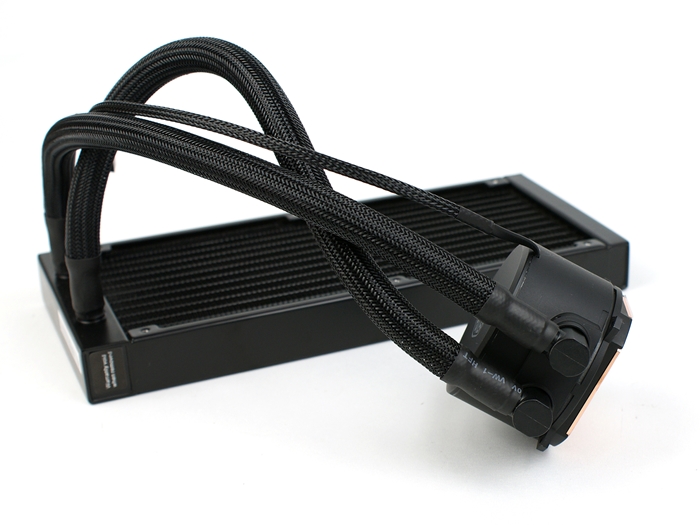 Cooler Master MasterLiquid 240 9