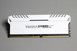 Corsair Vengeance LED DDR4 32GB 5t