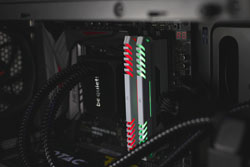 GeiL EVO X RGB DDR4 RAM 16GB 16tk