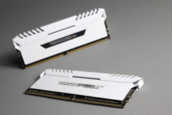 Corsair Vengeance LED DDR4 32GB 6t