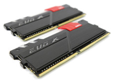 ADATA DAZZLE DDR4 32GB LED 4