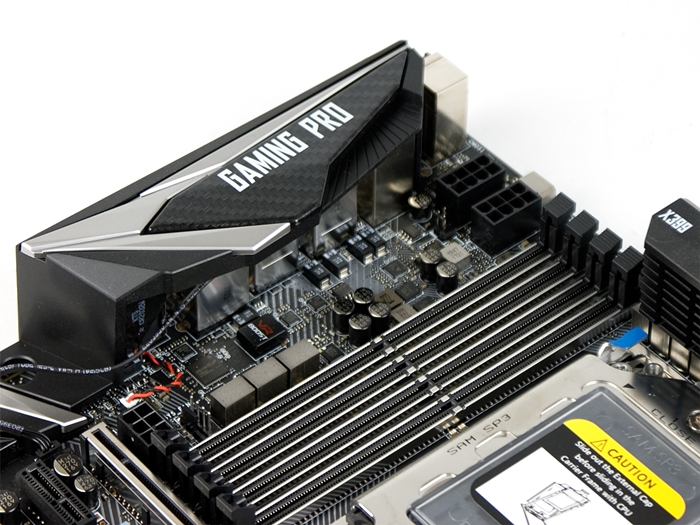 MSI X399 Gaming Pro Carbon AC 8
