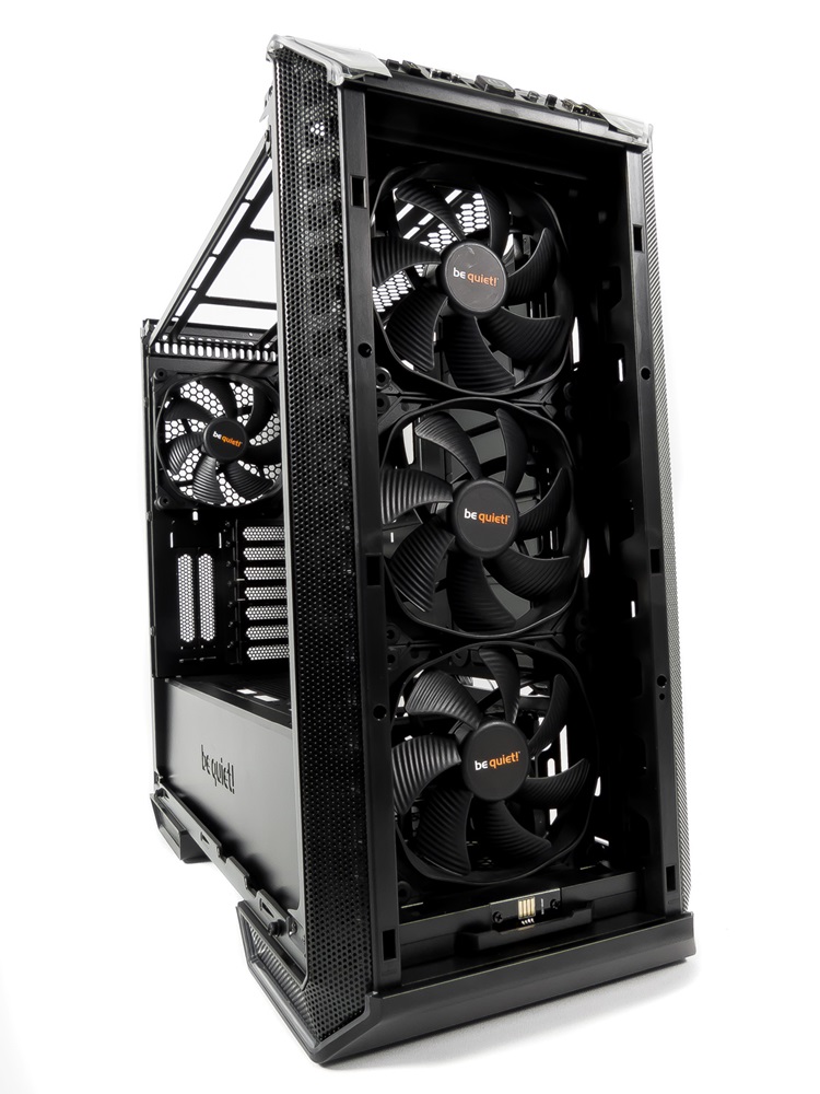 be quiet Dark Base 700 30