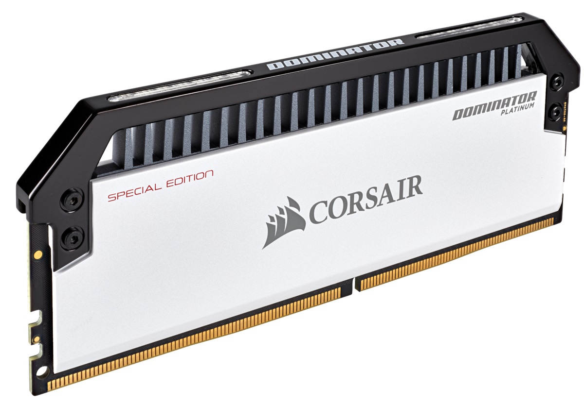 Corsair Dominator Platinum Special Edition Contrast 1