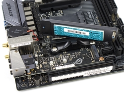 ASUS ROG Strix B350 I Gaming 8
