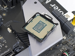 ASUS ROG Strix Z370 F Gaming 30