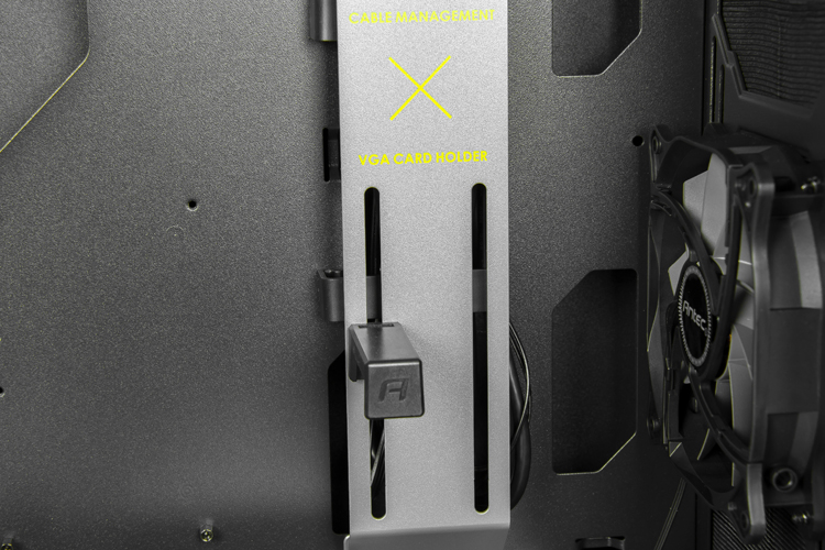 Antec P110 Luce 36