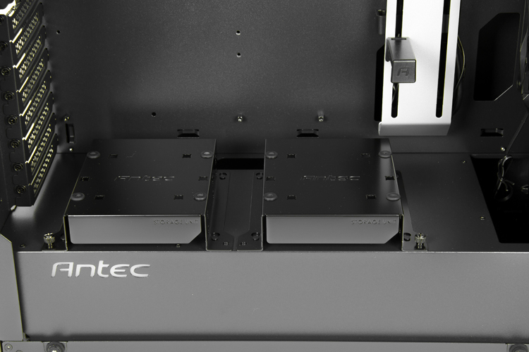 Antec P110 Luce 37