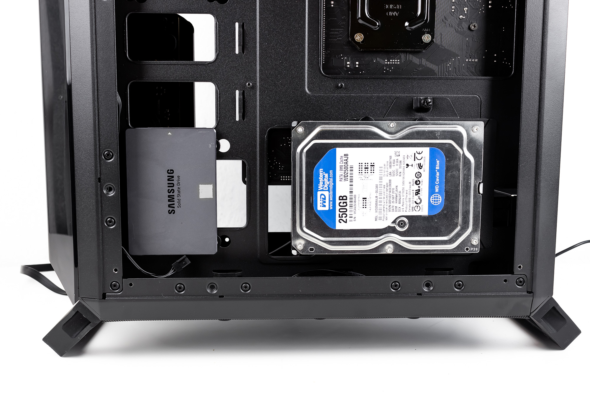 Cooler Master MasterBox Q300P 27