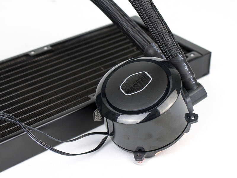 Cooler Master MasterLiquid ML240R ARGB 9