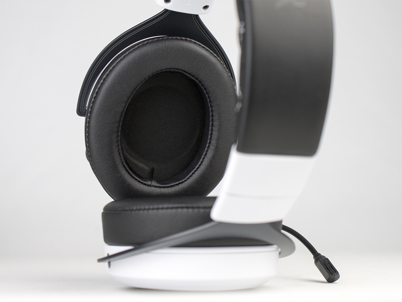 Corsair HS70 Wireless 16