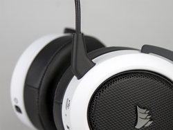 Corsair HS70 Wireless 9