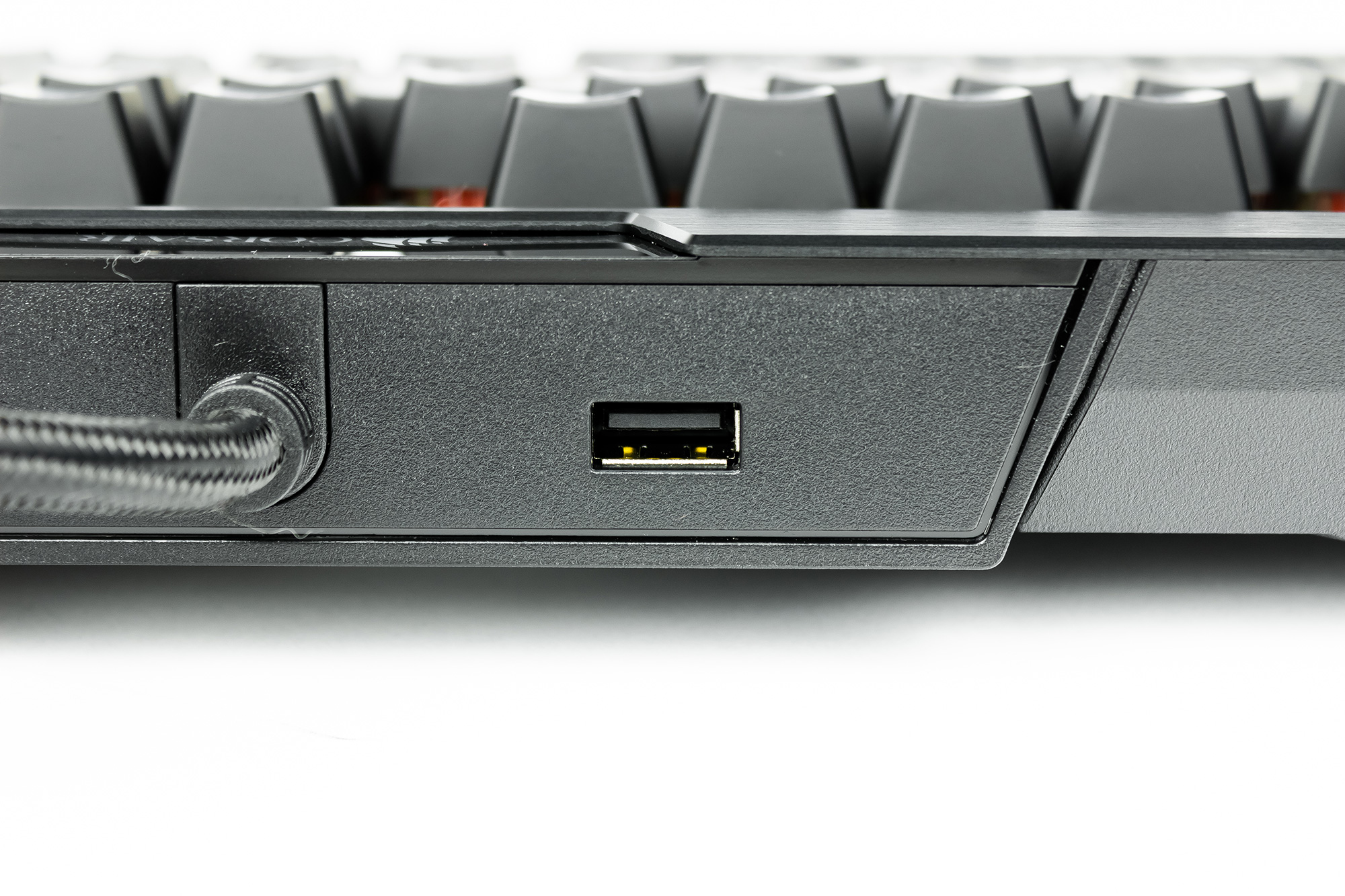 Corsair K70 RGB MK2 14