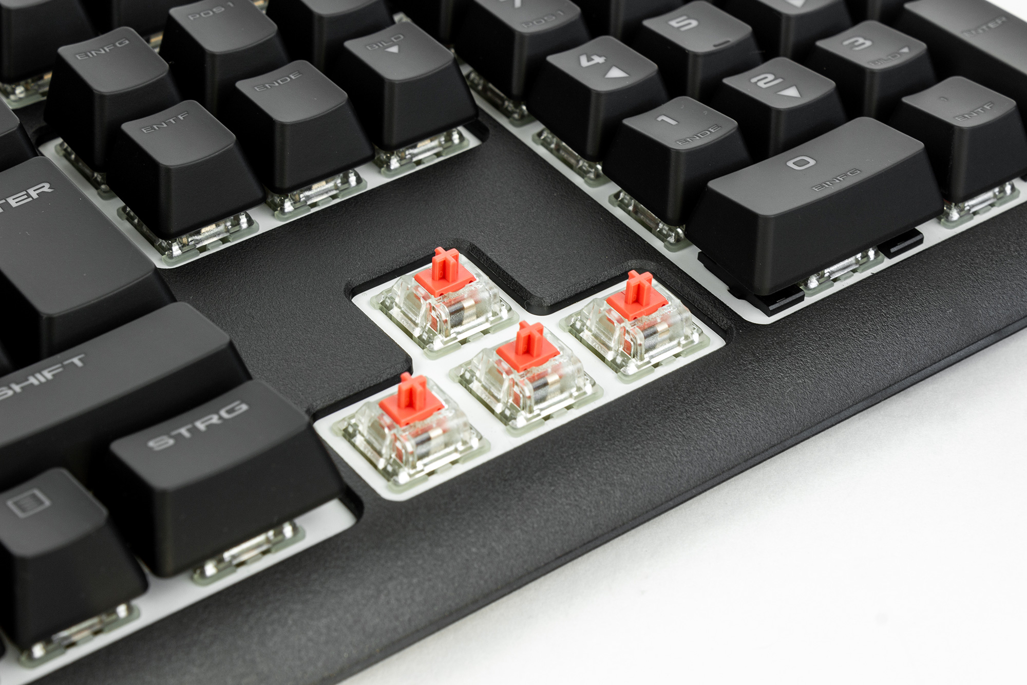 Corsair Strafe RGB MK2 10