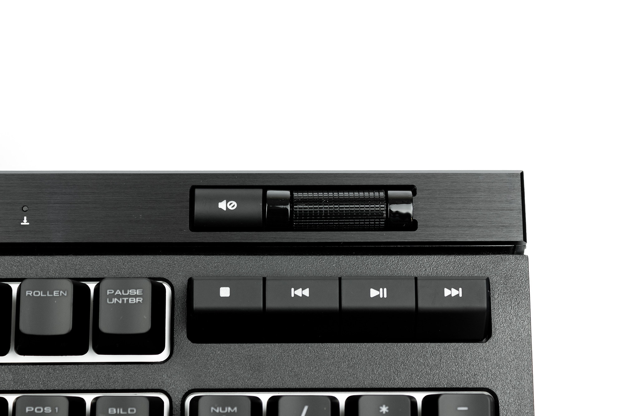 Corsair Strafe RGB MK2 9