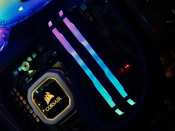 Corsair Vengeance RGB Pro 16GB DDR4 3600 15k