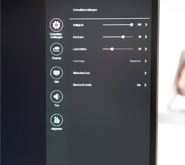 LG 38WK95C Animation 4