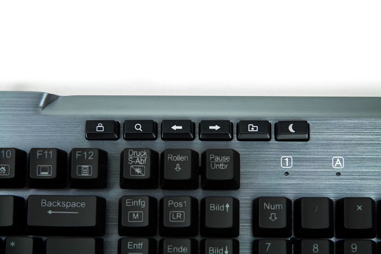Lioncast LK300 RGB Pro 09