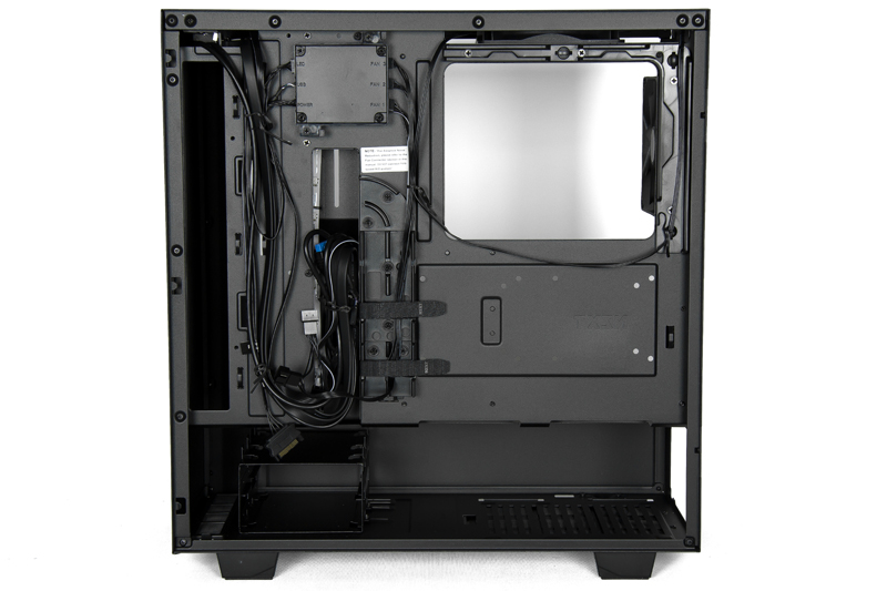 NZXT H500i 31