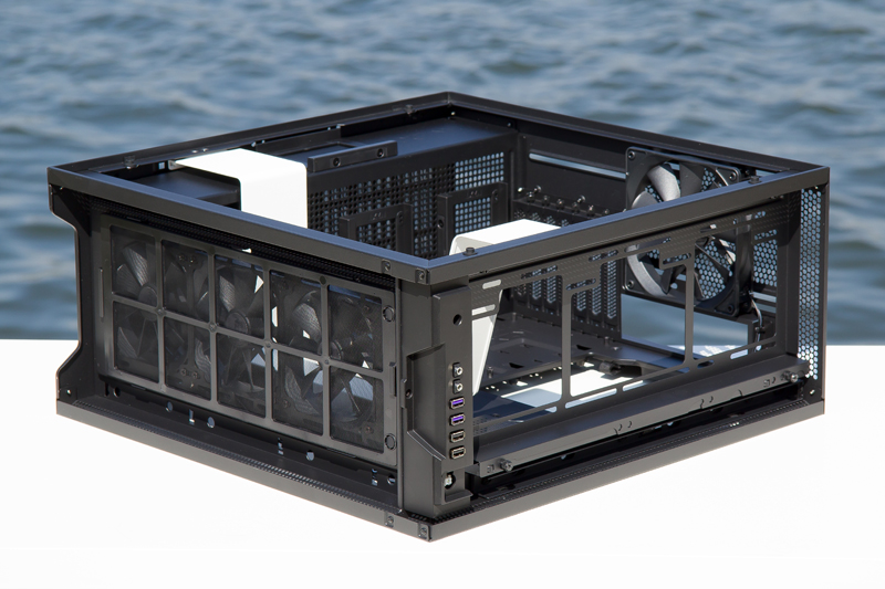 NZXT H700i 01