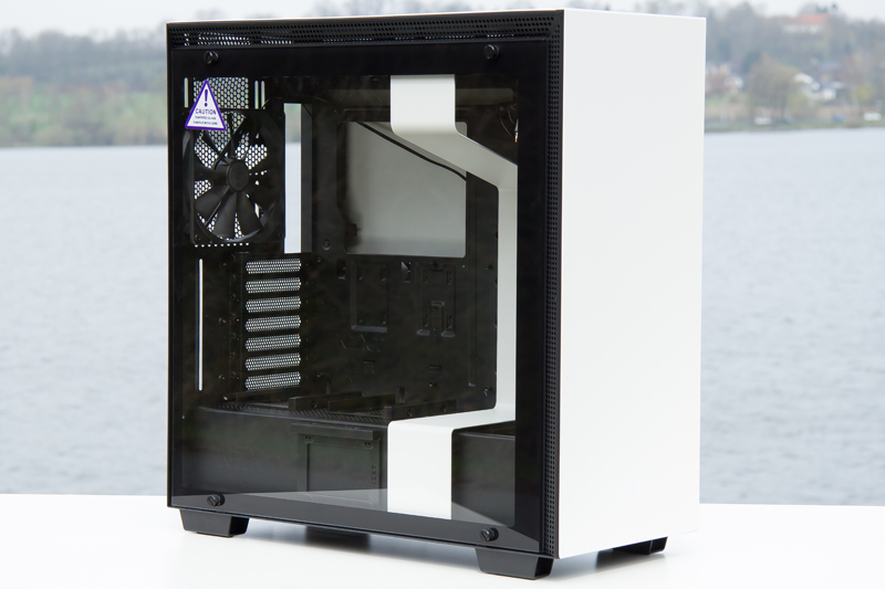 NZXT H700i 19