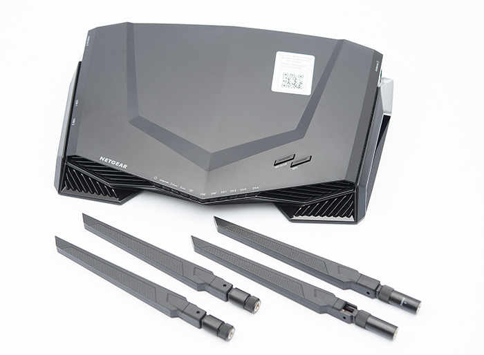 Netgear XR500 Gaming Router 02k