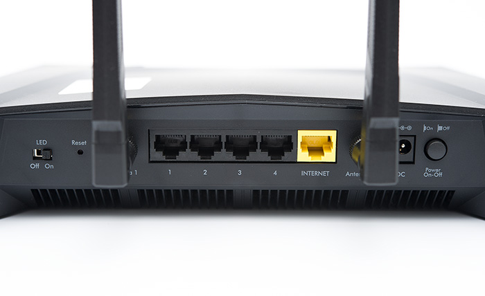Netgear XR500 Gaming Router 13k