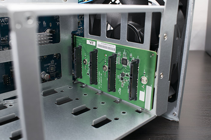Asustor AS1004T v2 07k