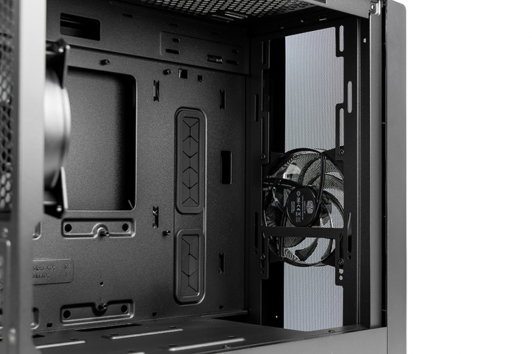 Cooler Master NR400 21