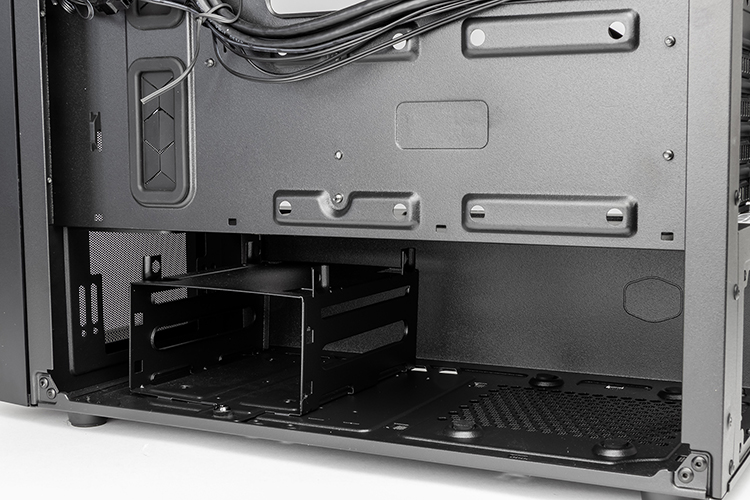 Cooler Master NR400 24