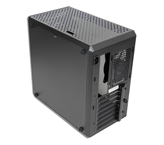 CoolerMaster MasterBox Q500L 04