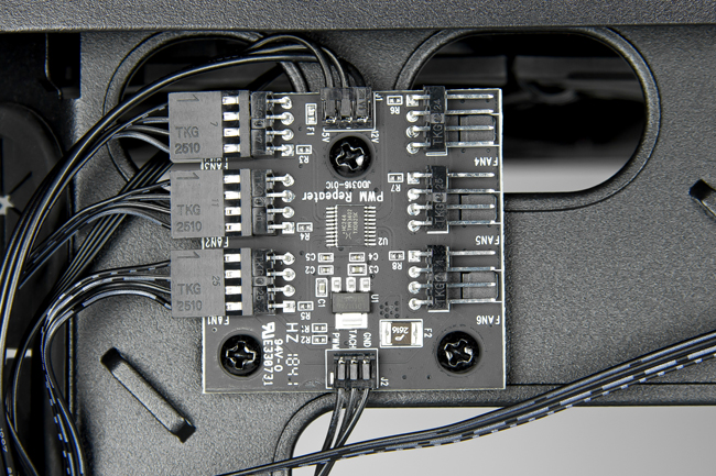 Corsair Carbide 678C 13