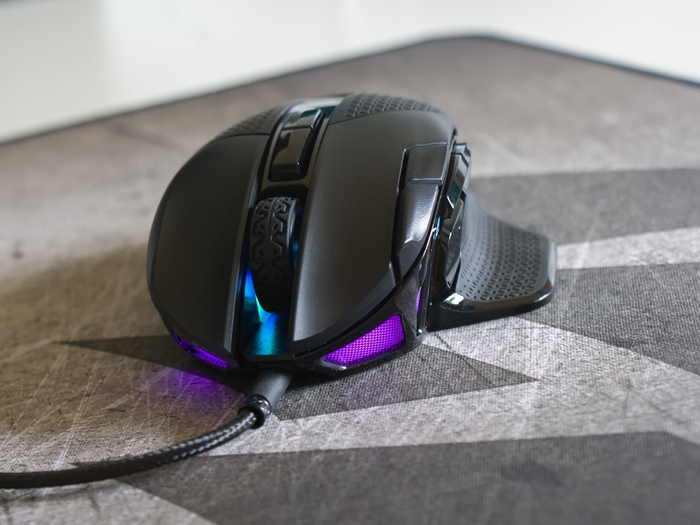 Corsair Nightsword RGB 33k