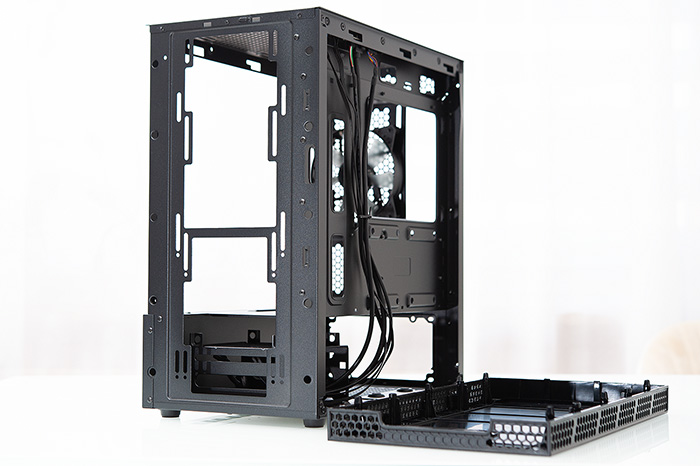 Cooler Master MASTERBOX MB400L 11k