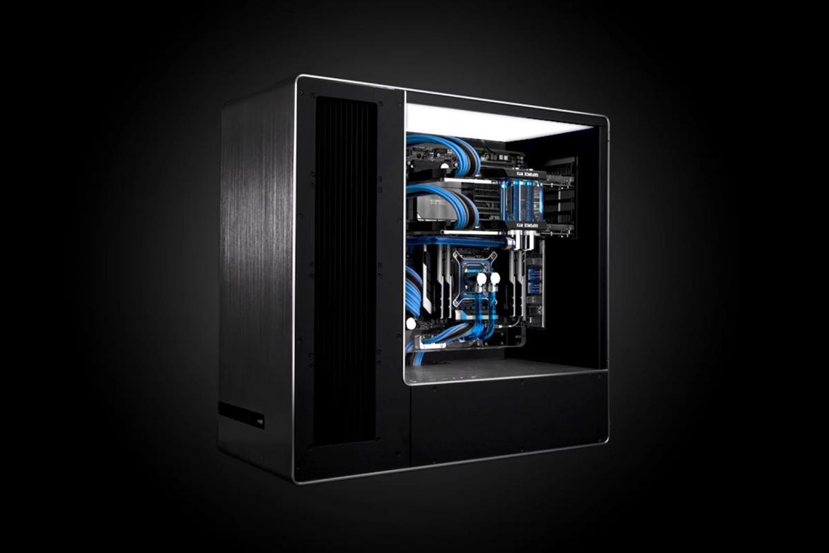 EK Quantum In Win 909EK Silver Limited Edition 1