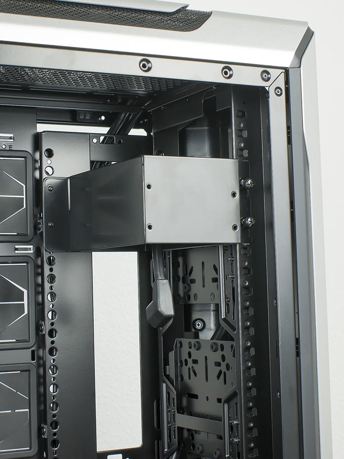 Cooler Master MasterCase SL600M 9k